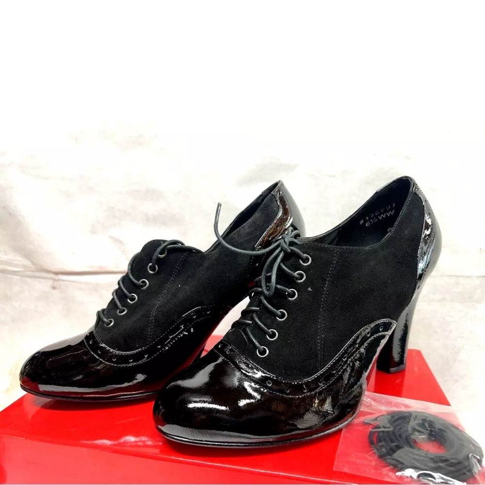 Vintage Ros Hommerson Red Collection Patent Oxford Pumps Size 9